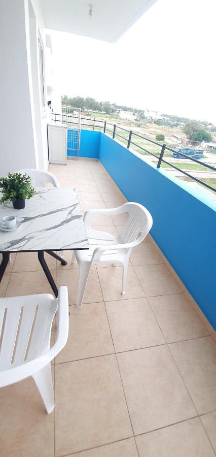 Vasilas Holiday Apartment #2 Larnaca Exteriör bild