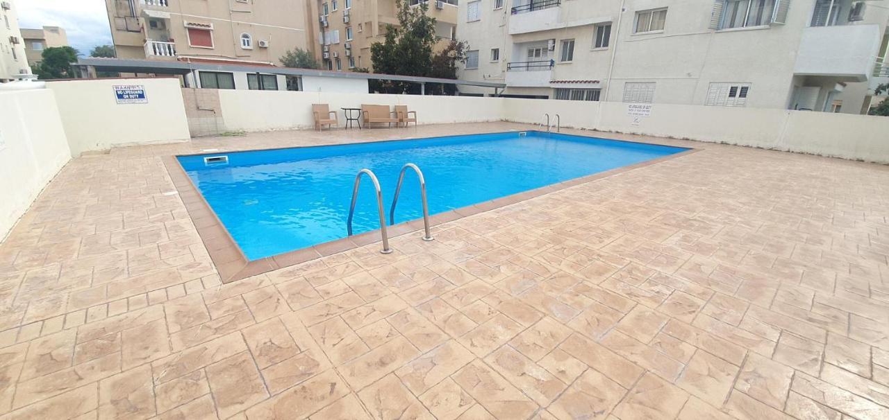 Vasilas Holiday Apartment #2 Larnaca Exteriör bild